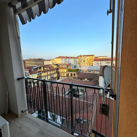 Snoop House Apartment Alessandria Bagian luar foto