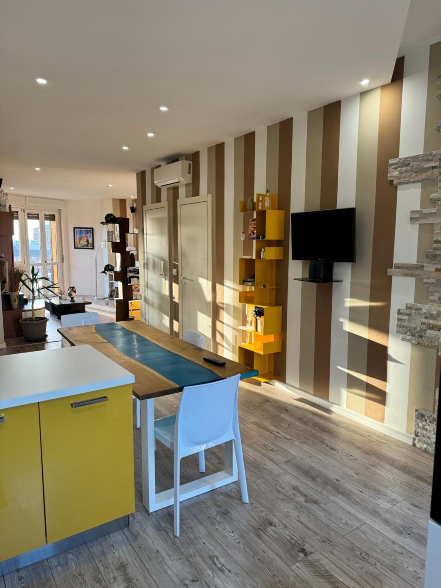 Snoop House Apartment Alessandria Bagian luar foto